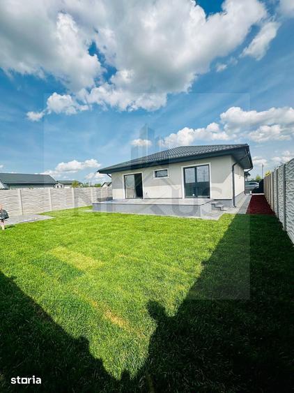 Casă cu 4 camere cu Teren 375 Mp în Vidra