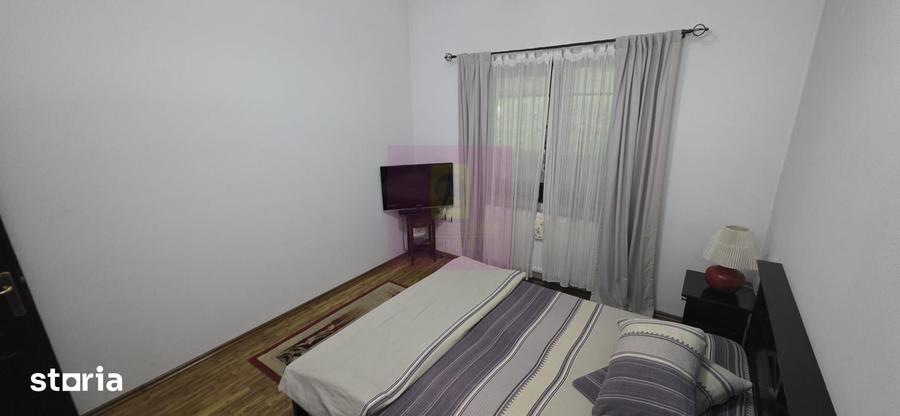 Casă cu 5 camere cu Teren 500 Mp în Central