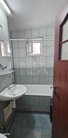 Apartament cu 4 camere în Pantelimon