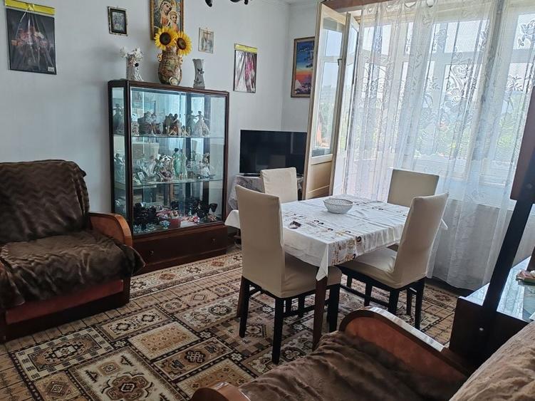 Vand apartament 2 camere - 8