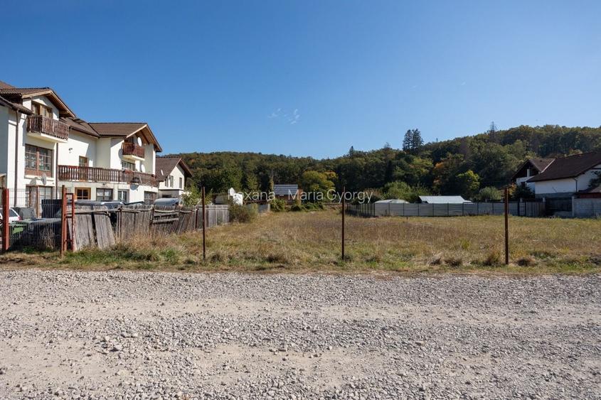 Teren intravilan de vanzare Cristian - 1.057 mp