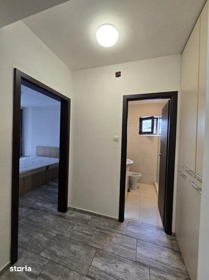 Apartament cu 2 camere, mobilat în Central