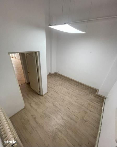 Spațiu comercial, de 129 mp, în Exterior Vest
