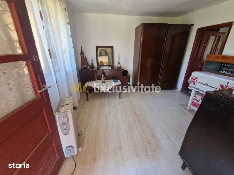 Casă cu 2 camere cu Teren 1150 Mp în Boțești