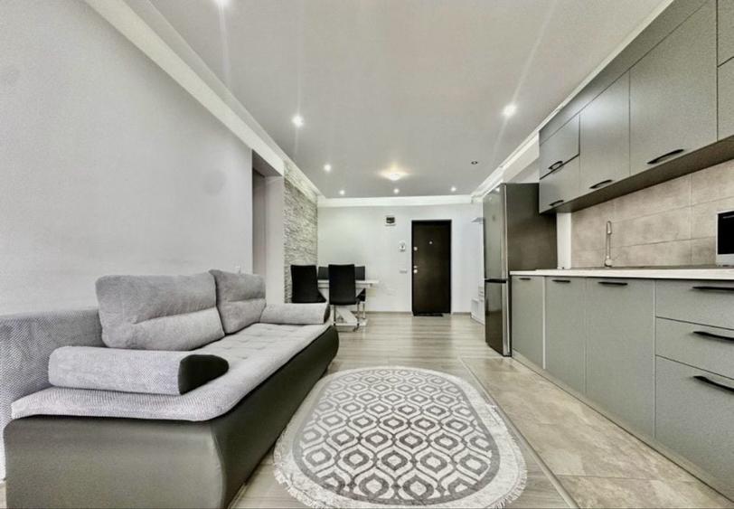 Apartament cu 2 camere decomandat în Florești
