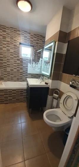 Apartament cu 2 camere decomandat, mobilat în Brâncoveanu