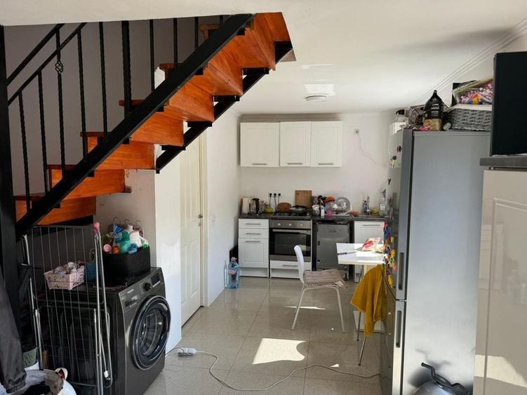 Casă cu 3 camere în Cantemir