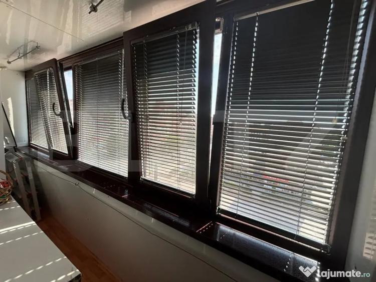 Apartament cu 3 camere decomandat, mobilat în Cetate