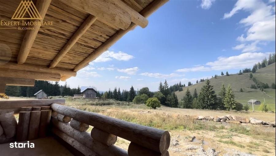Casă cu 4 camere cu Teren 29000 Mp în Central