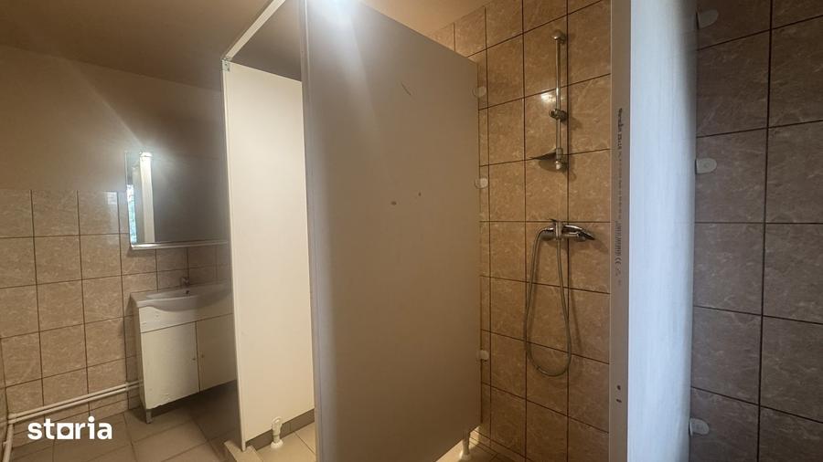 Casă cu 4 camere cu Teren 900 Mp în Micălaca