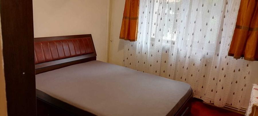 Apartament cu 2 camere decomandat în Popa Șapcă