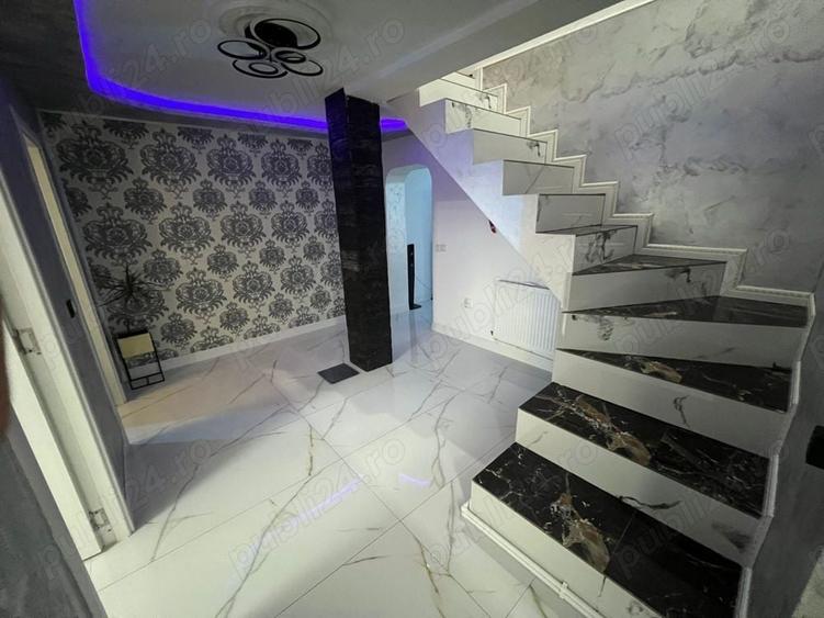 Casă cu 4 camere cu Teren 420 Mp în Valea Călugărească