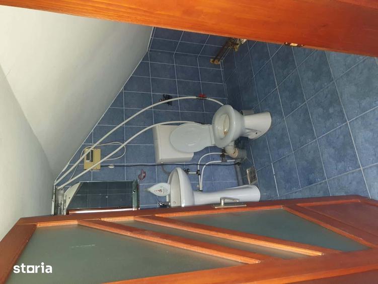 Casă cu Teren 1800 Mp în Vadu Moldovei