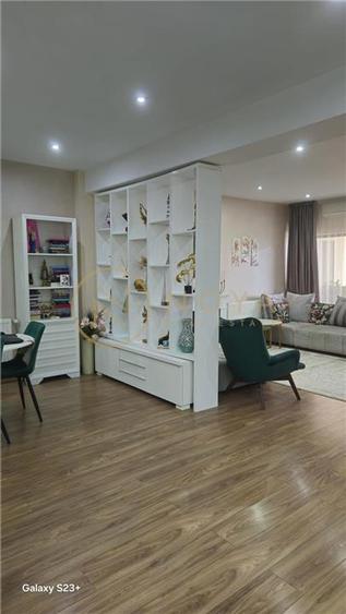Apartament cu 4 camere decomandat, mobilat în Pipera