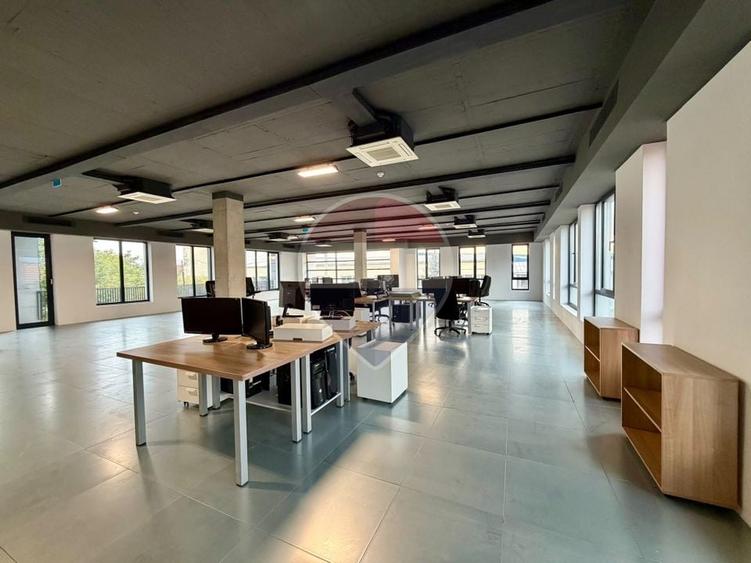 Birou, de 211.30999755859 mp, în Someșeni