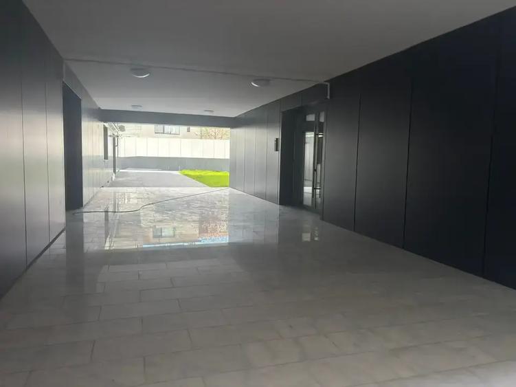 Apartament cu 2 camere decomandat în Decebal