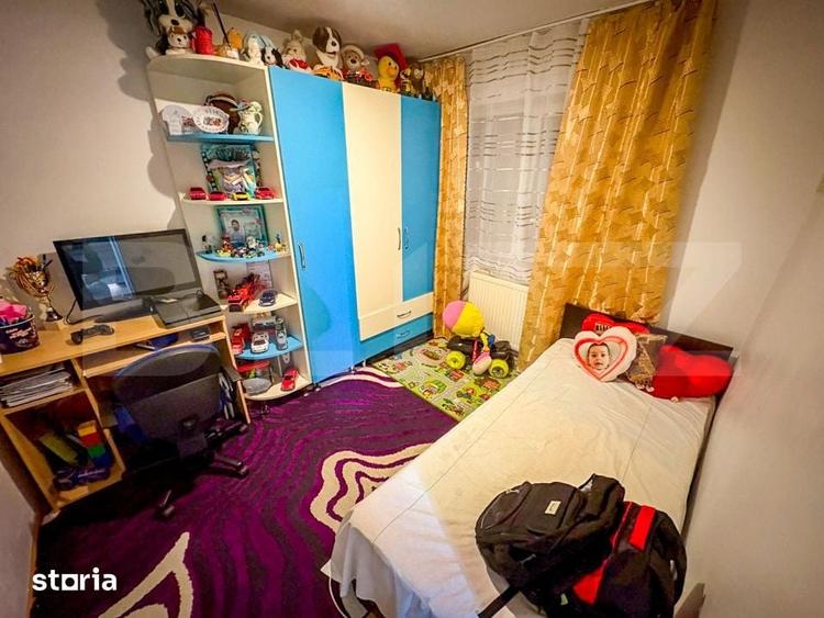 Apartament cu 3 camere decomandat, mobilat în Central