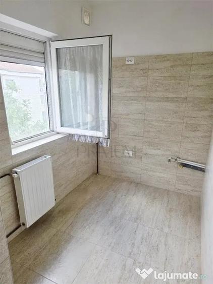 Garsonieră semidecomandată în Lipovei