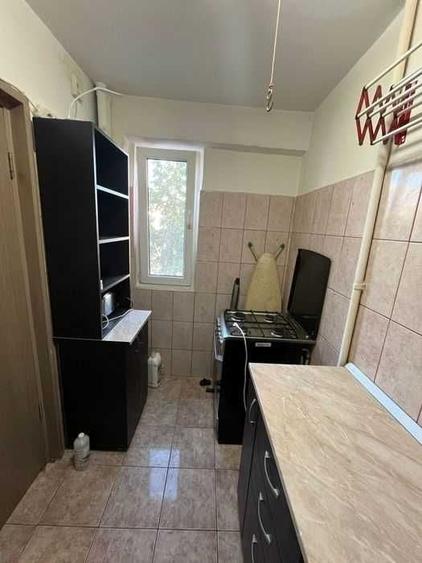 Garsonieră semidecomandată în Apusului
