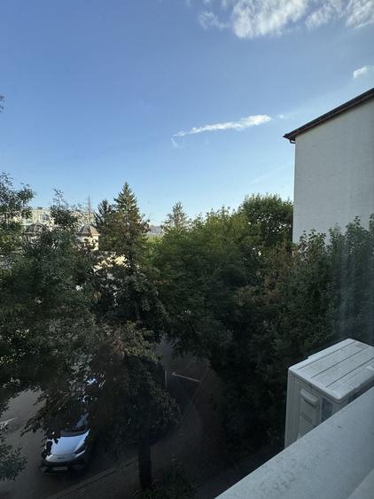 Apartament cu 2 camere decomandat, mobilat în Dristor