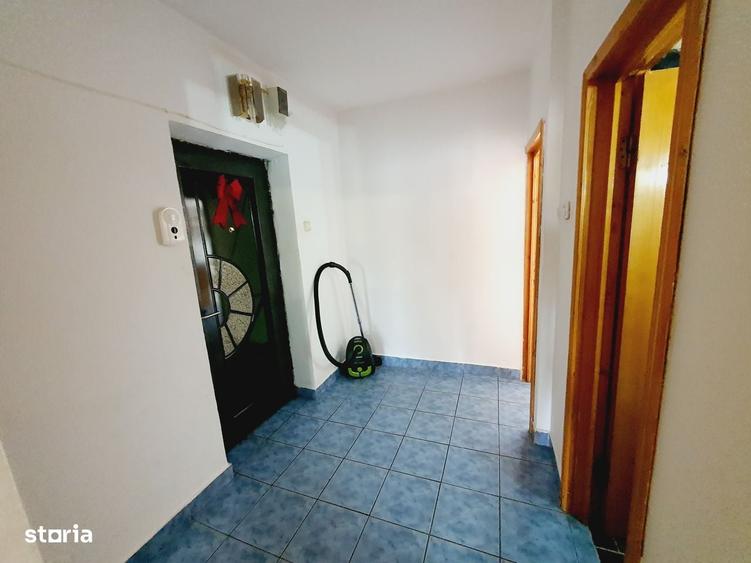 Apartament cu 2 camere decomandat în Tătărași