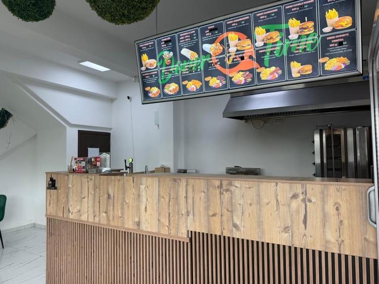 Spațiu comercial, de 80 mp, în Est