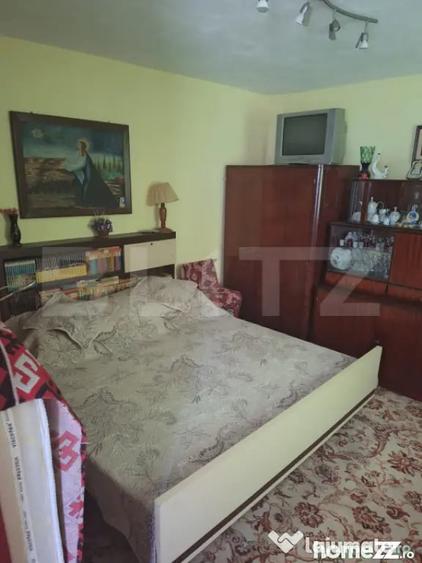Casă cu 4 camere cu Teren 1100 Mp în Central