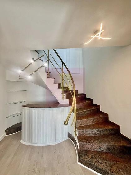 Apartament cu 4 camere decomandat în Unirii