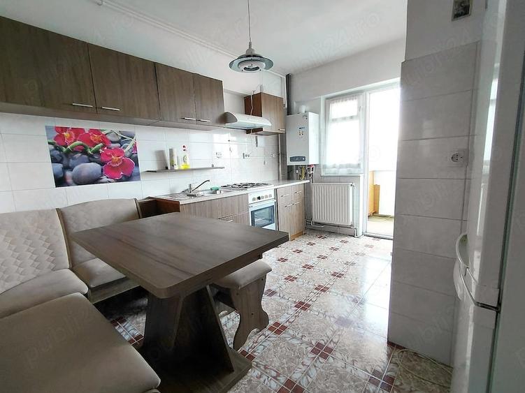 Apartament cu 2 camere decomandat în Astra