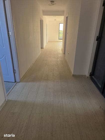 Casă cu 4 camere cu Teren 600 Mp în Central