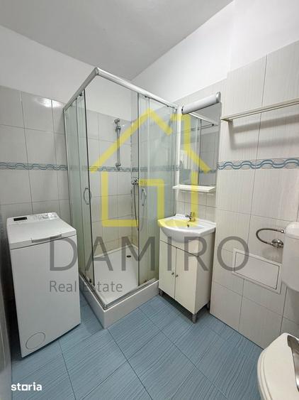 Apartament cu 3 camere semidecomandat în Gara de Nord