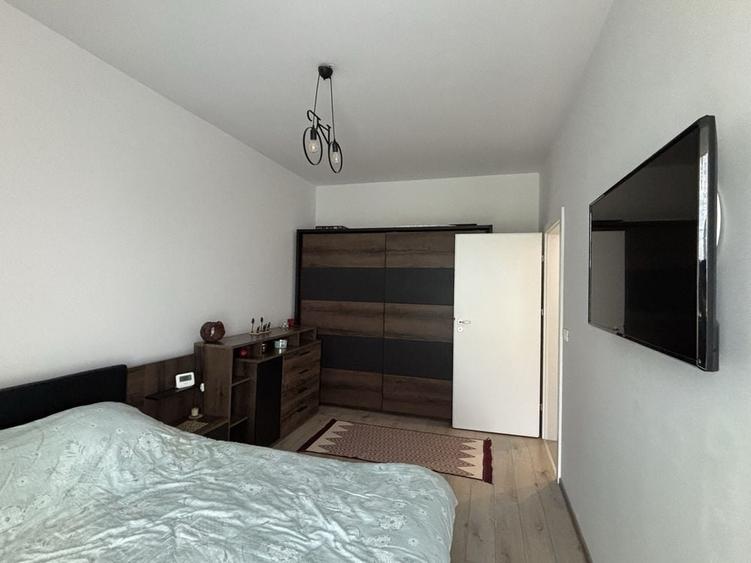 Apartament cu 2 camere decomandat în Giroc