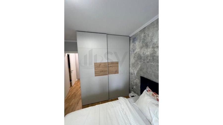 Apartament cu 3 camere decomandat, mobilat în Aviației