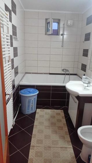 Apartament cu 2 camere decomandat în Mihalț