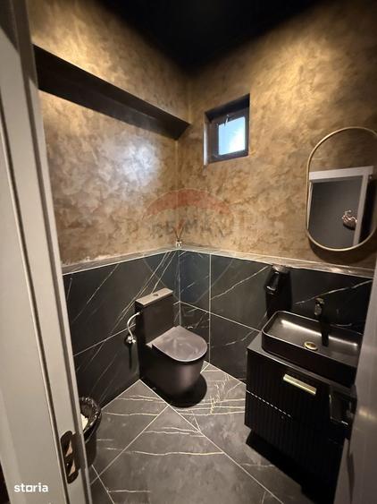 Spațiu comercial, de 150 mp, în Calea București