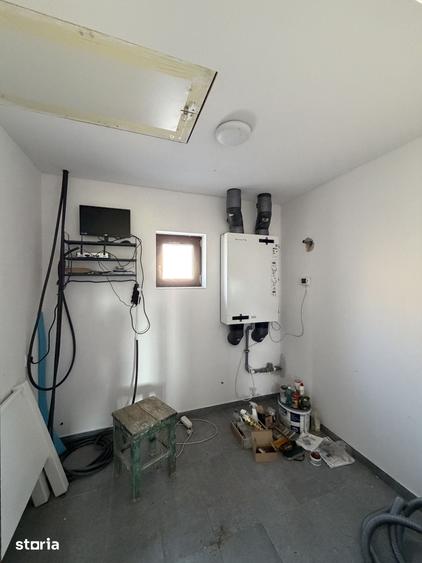 Casă cu 3 camere cu Teren 2900 Mp în Dobrin