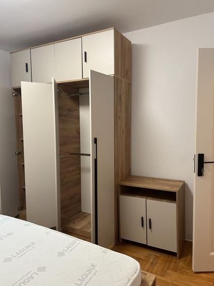 Apartament cu 2 camere decomandat în Exterior Vest