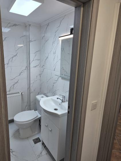 Spațiu comercial, de 45 mp, în Central