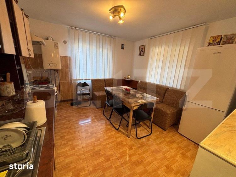 Casa de vanzare, cu 4 camere, 180 mp, zona Aninoasa - 12