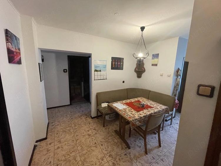 Apartament cu 3 camere decomandat în Tudor