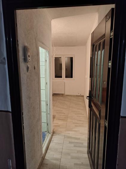 Garsonieră decomandată în Fortuna