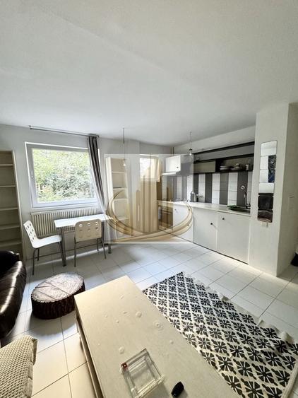 Apartament cu 2 camere decomandat, mobilat în Compozitorilor