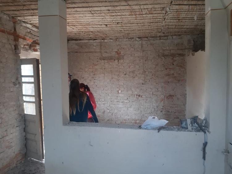 Casă cu 3 camere în Tauț
