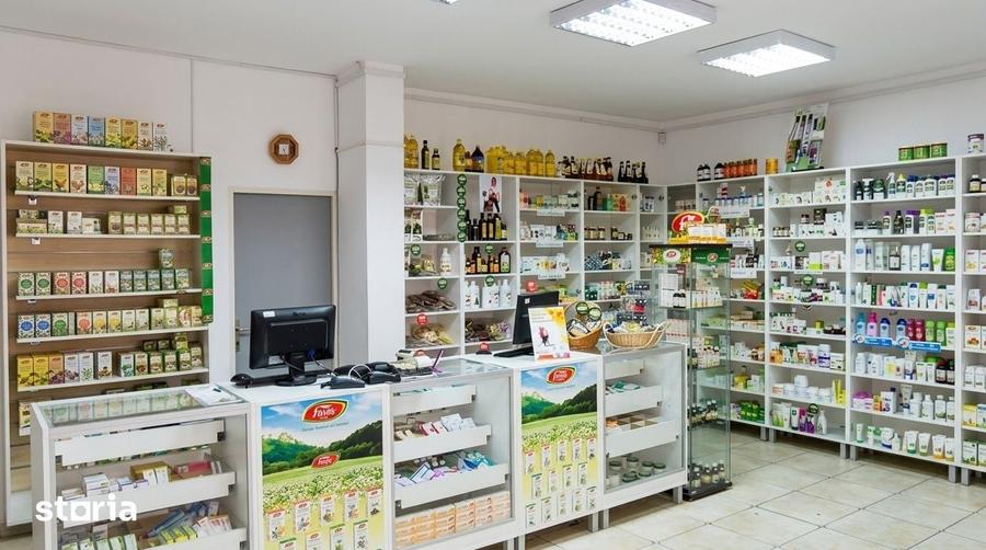 Spațiu comercial, de 73 mp, în Central