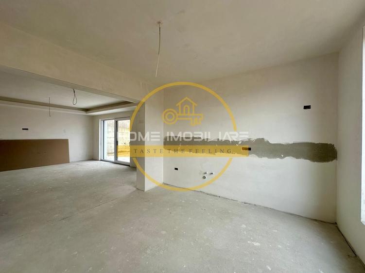 Casă individuală cu 5 camere cu Canalizare în Bârnova