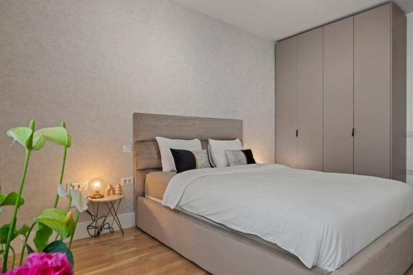 Apartament cu 2 camere decomandat, mobilat în Barbu Văcărescu