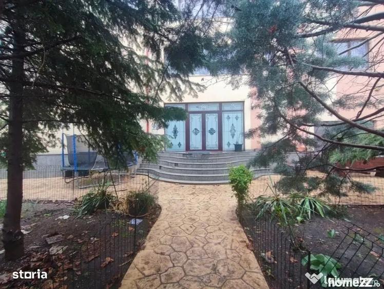 Garsonieră în Central