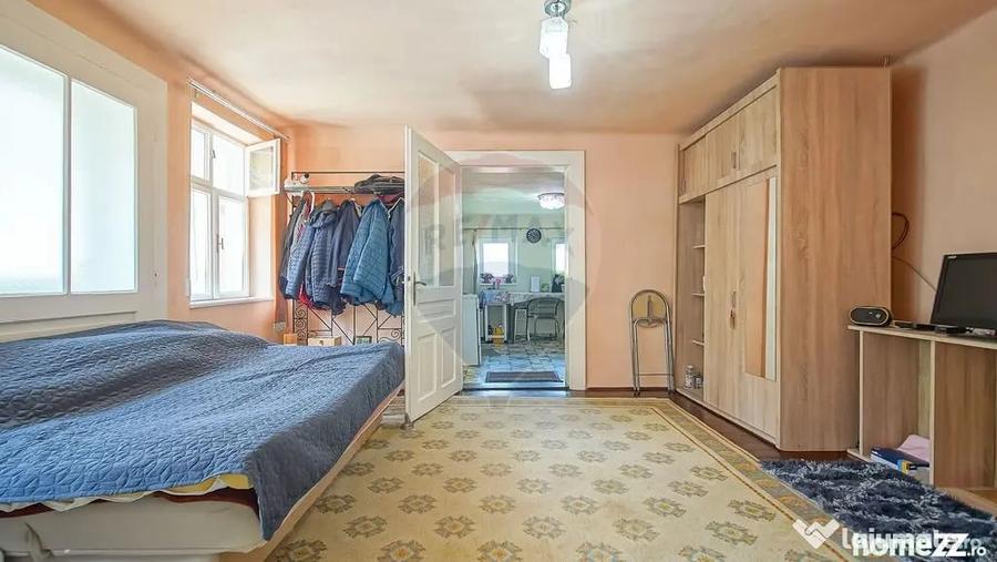 Casă cu 3 camere cu Teren 94 Mp în Schei