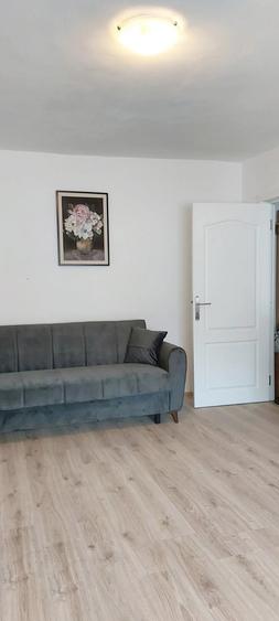 Apartament cu 2 camere decomandat în Răcădău