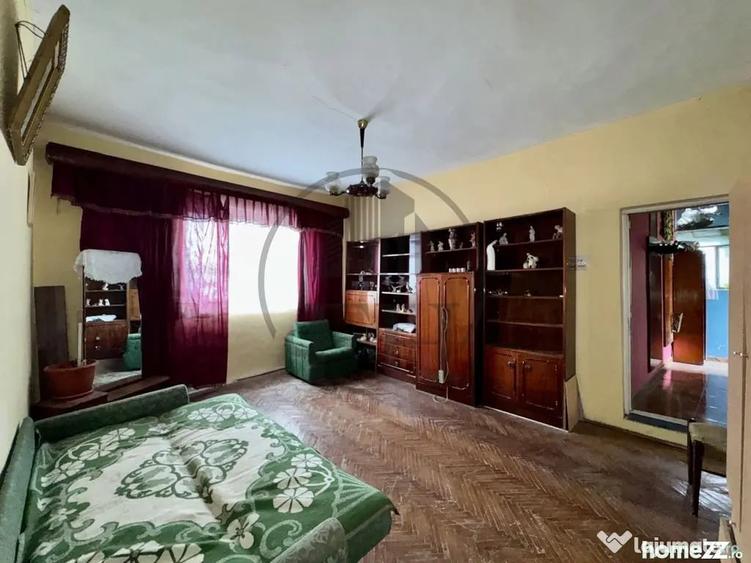 Casă cu 3 camere cu Teren 130 Mp în Brătianu